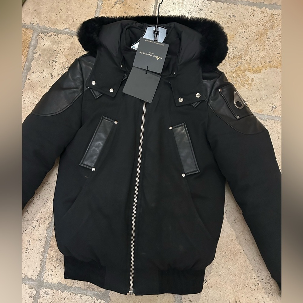 Men's Moose Knuckles Park Vista bomber jacket  leather trim, and shearling small